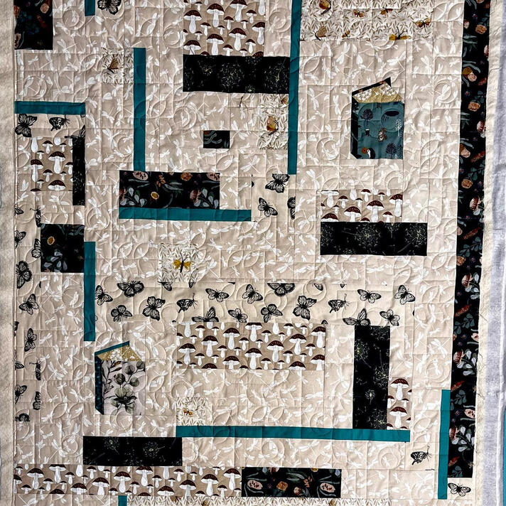 Modern Flower Meandering